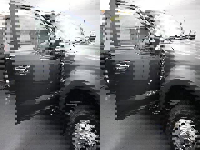 Used 2019 Ford F450 XL w/ STX Appearance Package image 27