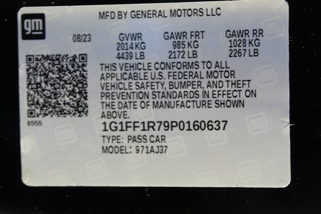 Used 2023 Chevrolet Camaro LT w/ RS Package image 17