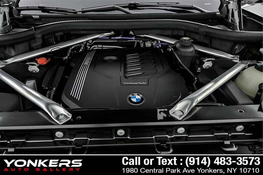 Used 2022 BMW X7 xDrive40i w/ Executive Package image 78