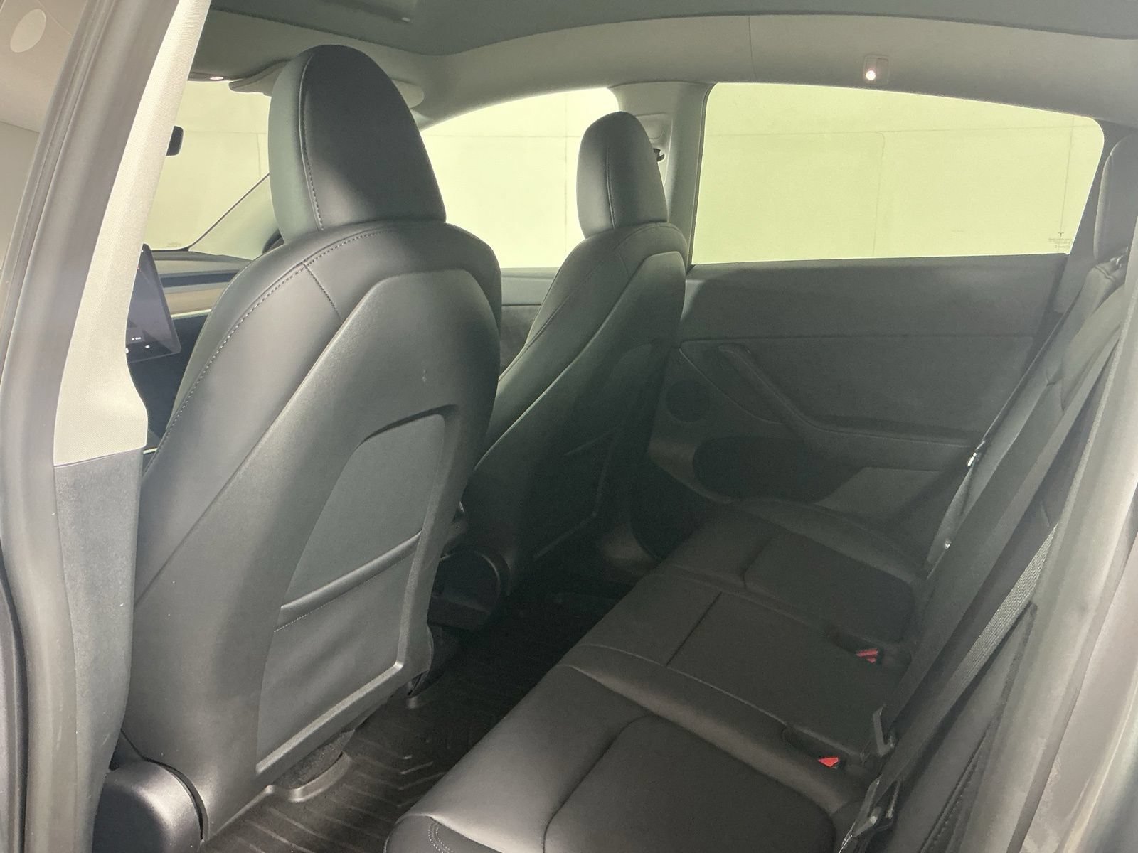 Used 2025 Tesla Model Y Performance AWD/4WD image 17