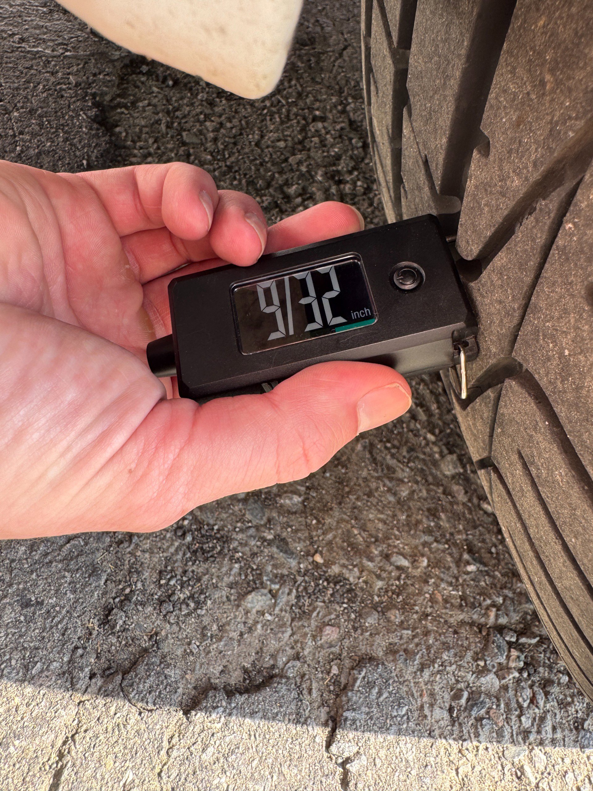 Used 2015 Aston Martin DB9 Coupe image 66