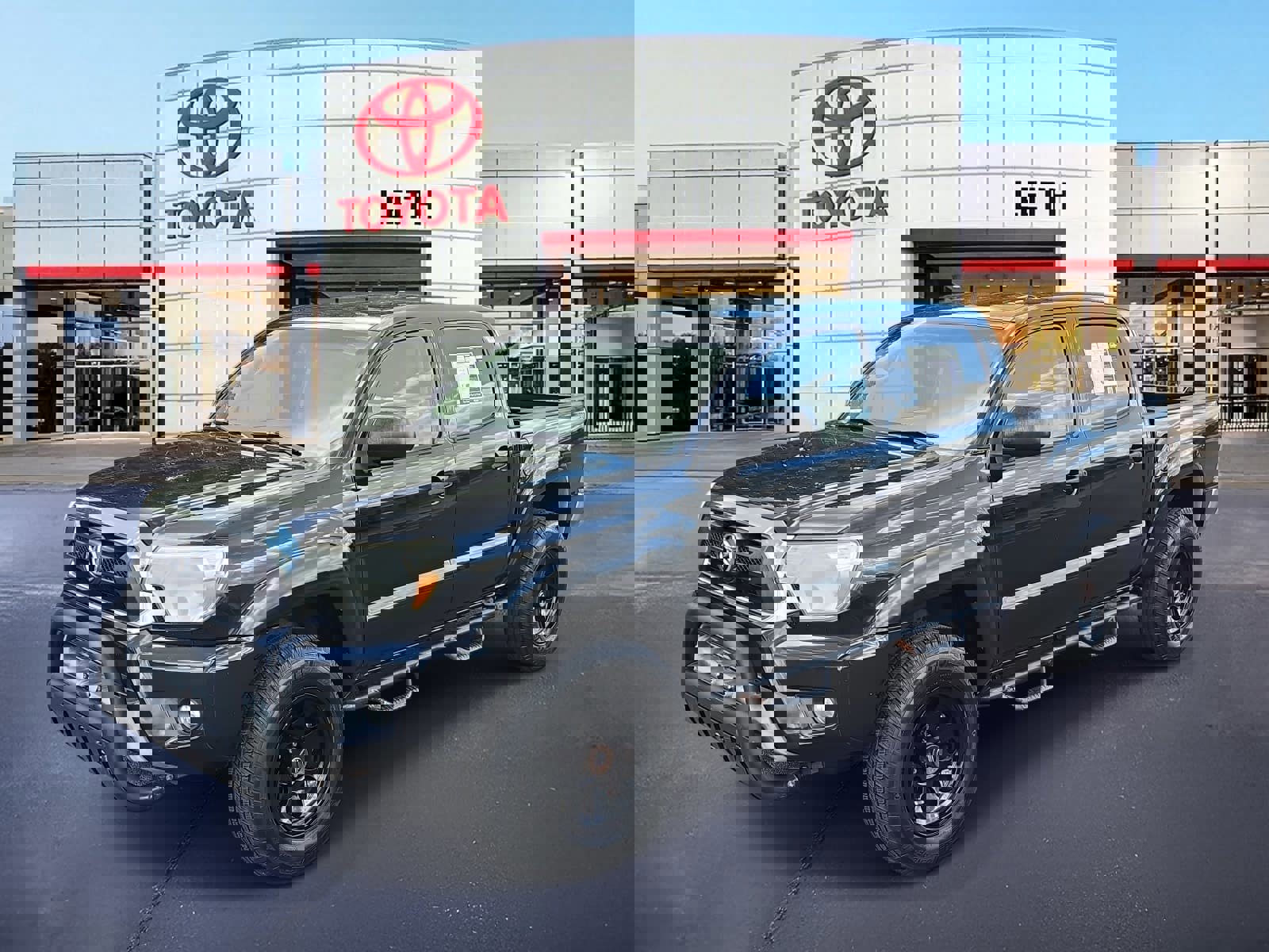 Used 2013 Toyota Tacoma 4x4 Double Cab w/ SR5 Pkg