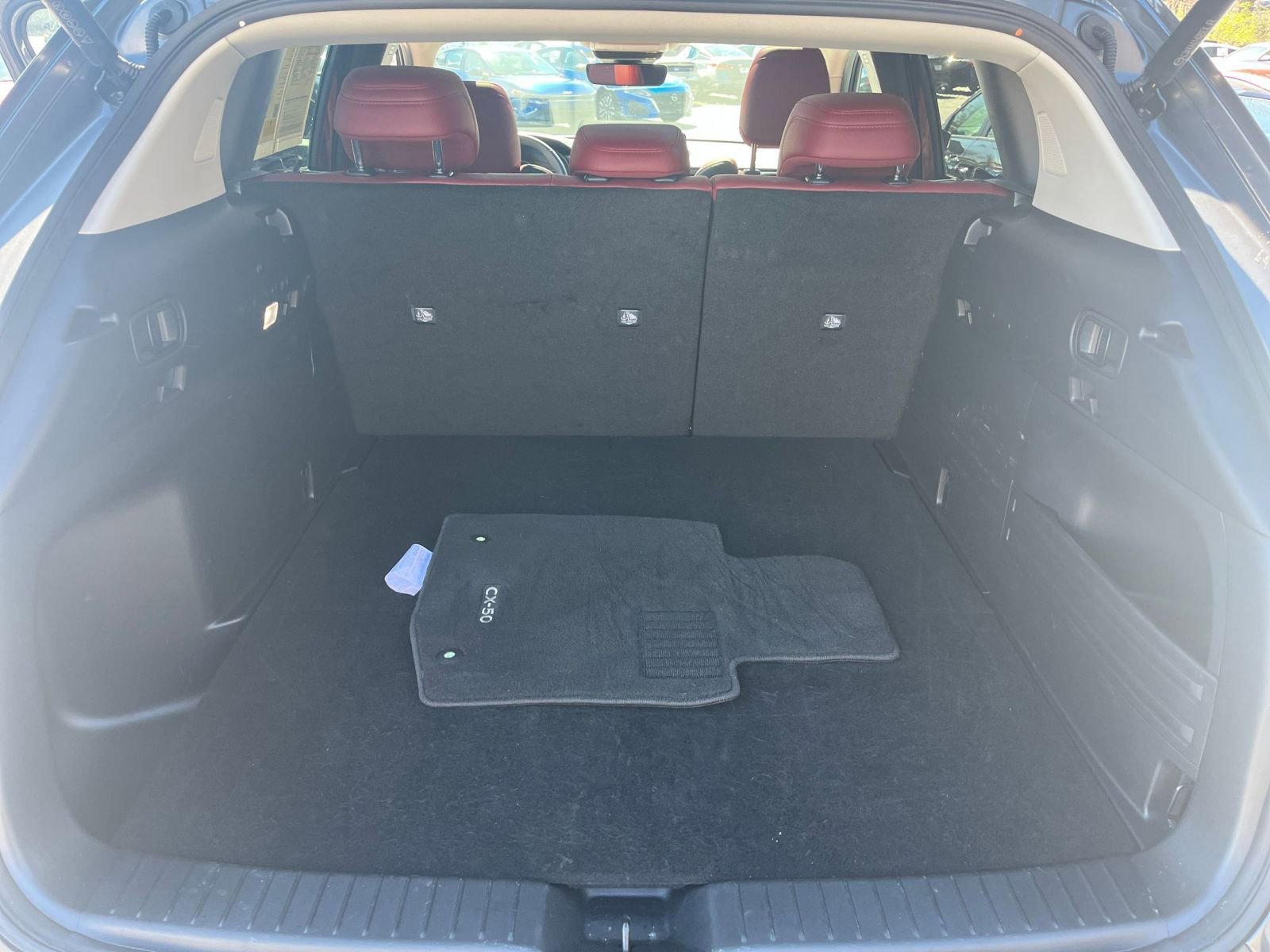 Used 2025 MAZDA CX-50 2.5 Hybrid w/ Premium Plus Pkg image 28