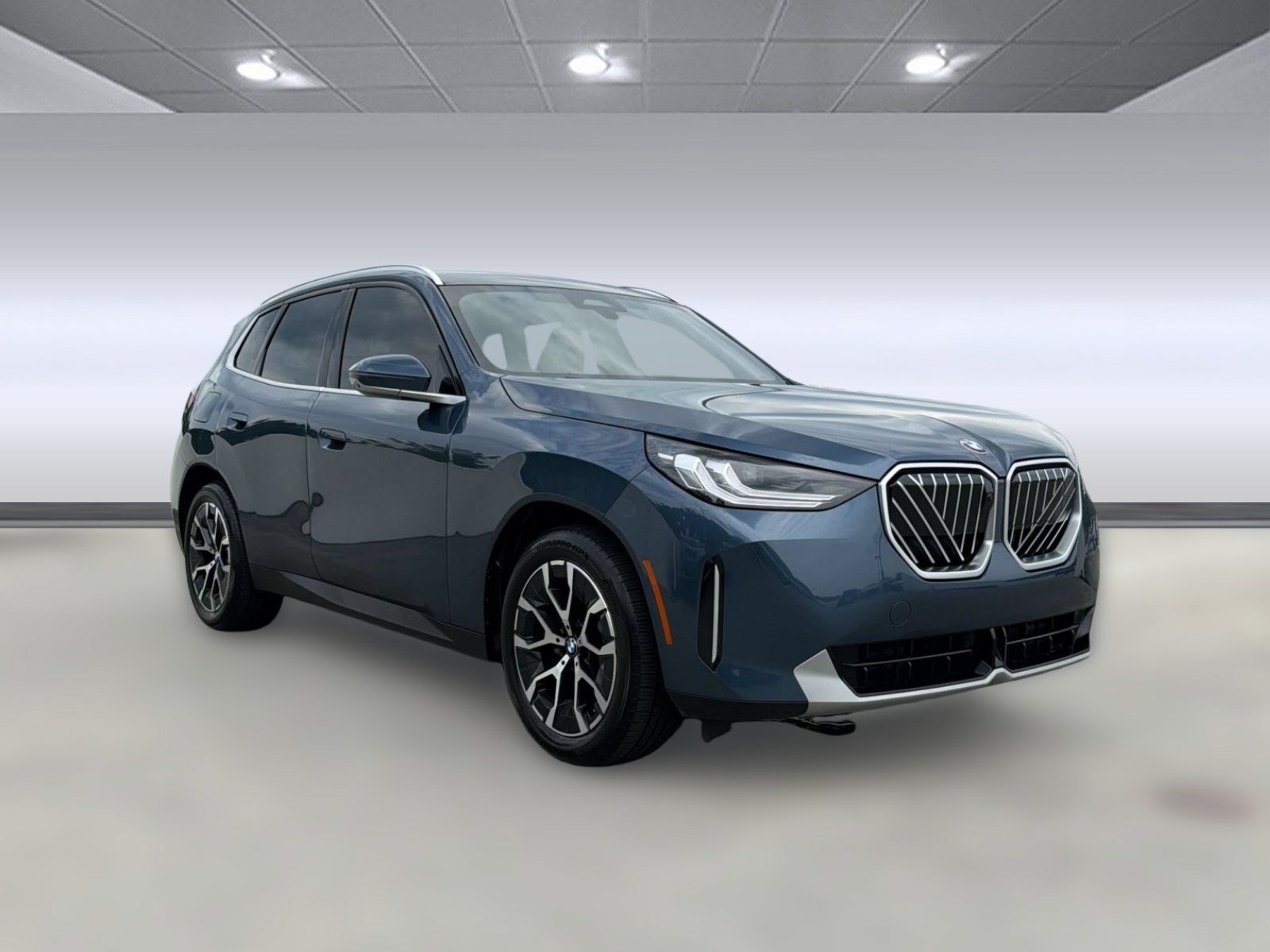Certified 2025 BMW X3 xDrive30i w/ Premium Package AWD/4WD image 6