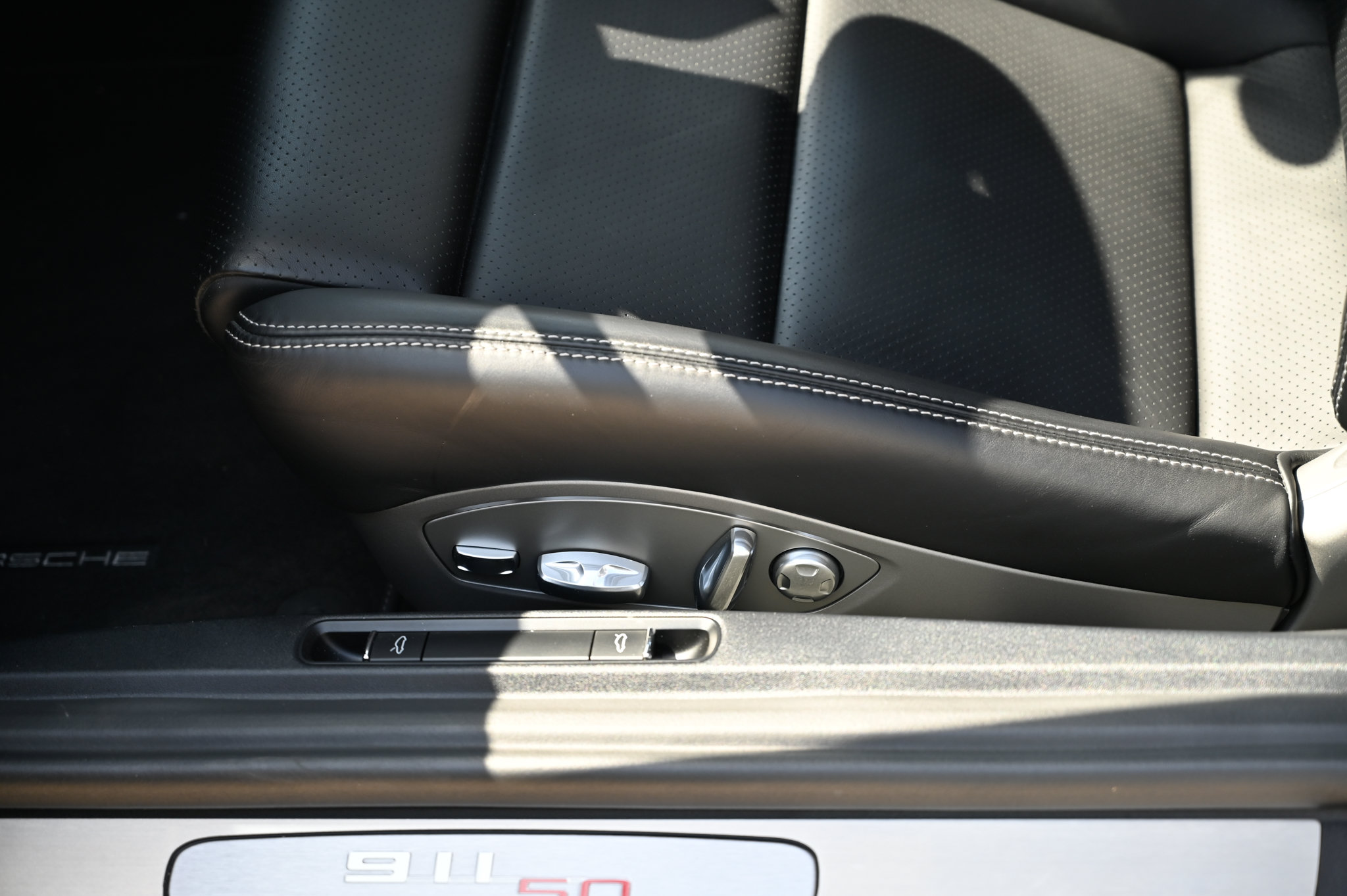 Used 2014 Porsche 911 50th Anniversary Edition RWD image 18