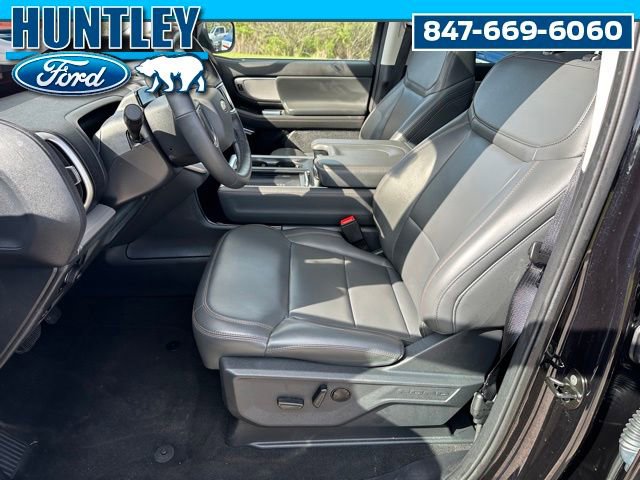 Used 2025 Ford Expedition Max Active image 24