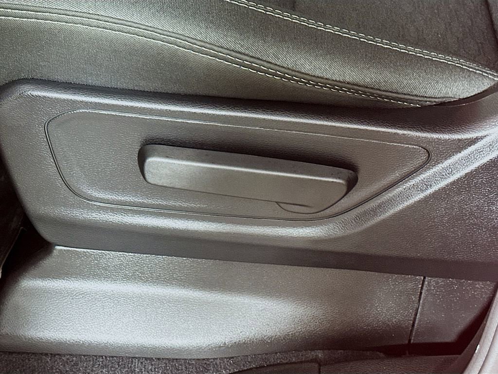 Used 2025 RAM 1500 Tradesman w/ Night Edition image 22