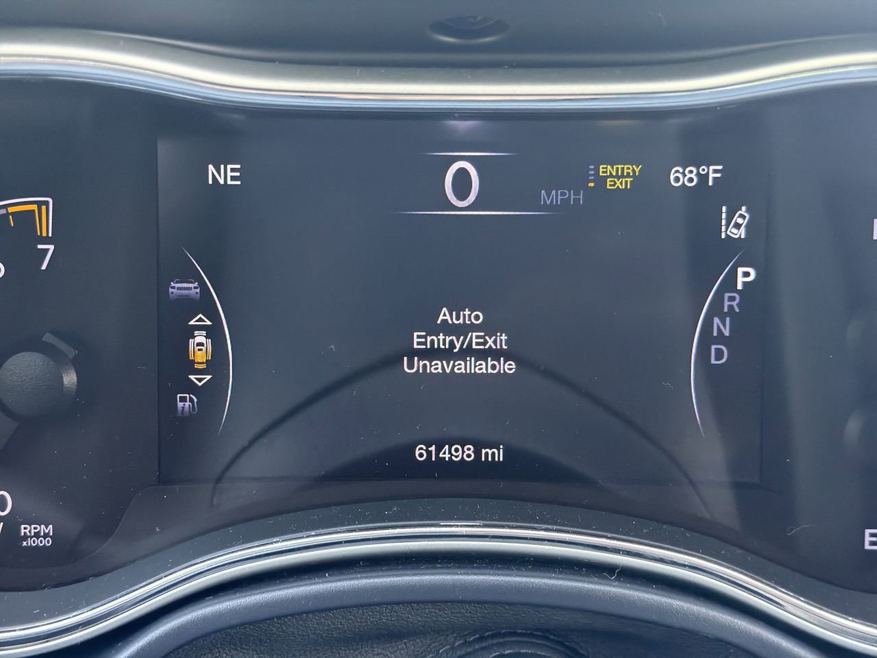 Used 2018 Jeep Grand Cherokee Summit AWD/4WD image 15
