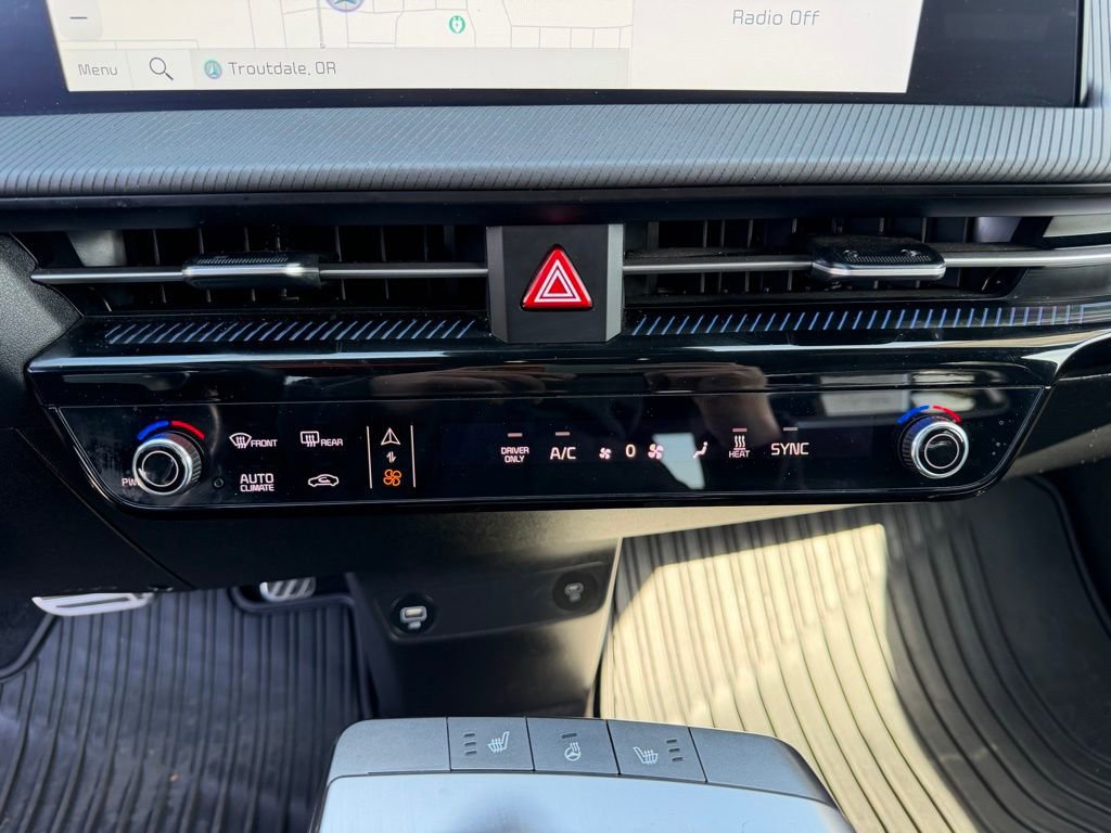 Used 2024 Kia EV6 GT AWD/4WD image 23