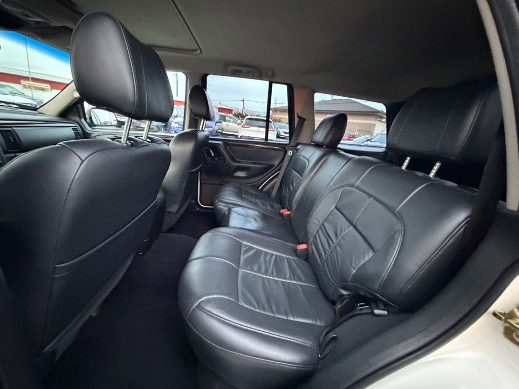 Used 2003 Jeep Grand Cherokee Limited image 9