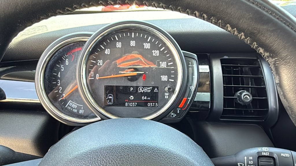 Used 2019 MINI Cooper 2-Door Hardtop FWD image 29