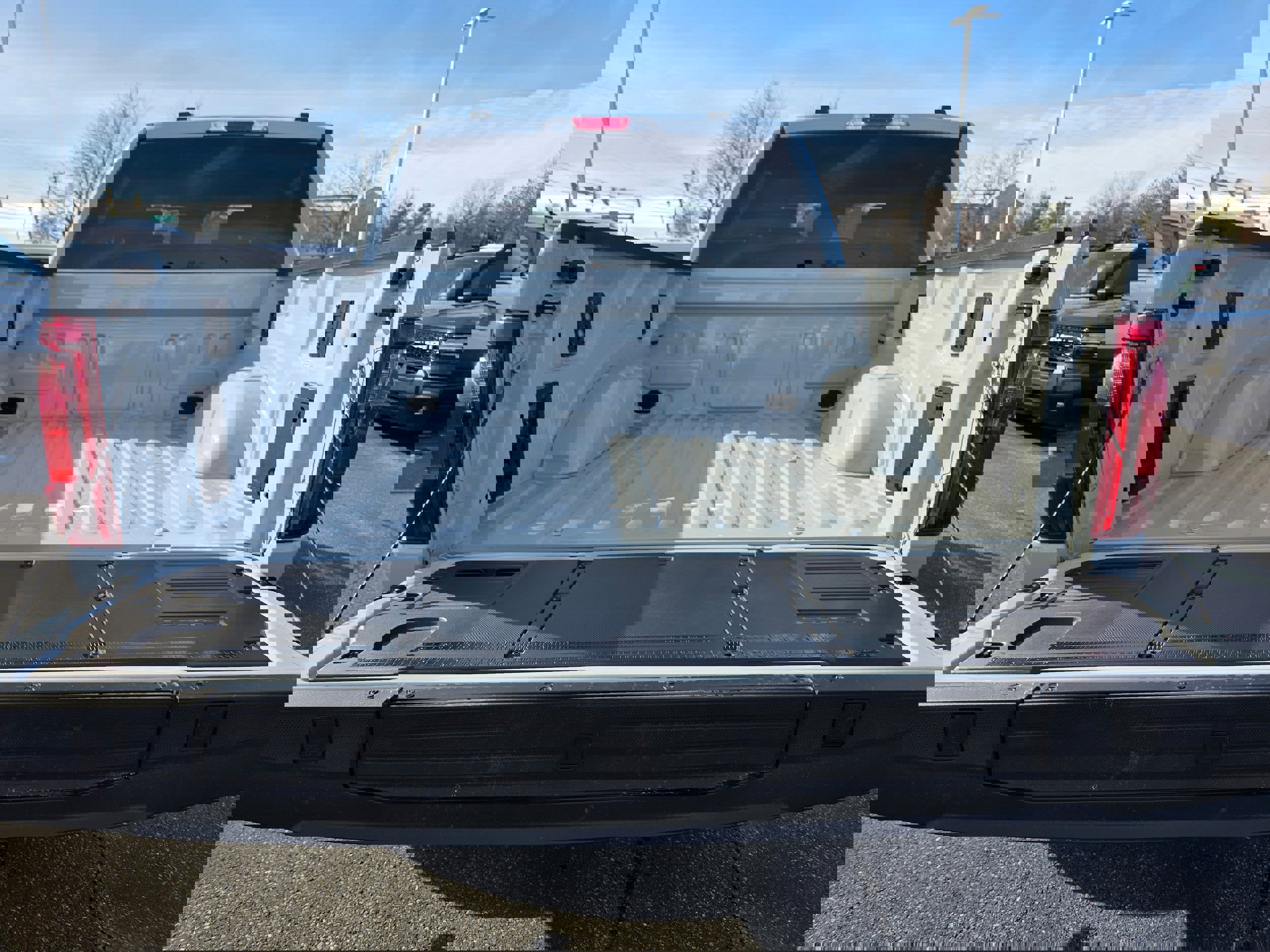 New 2026 Ford F150 XLT w/ XLT Chrome Appearance Package image 9