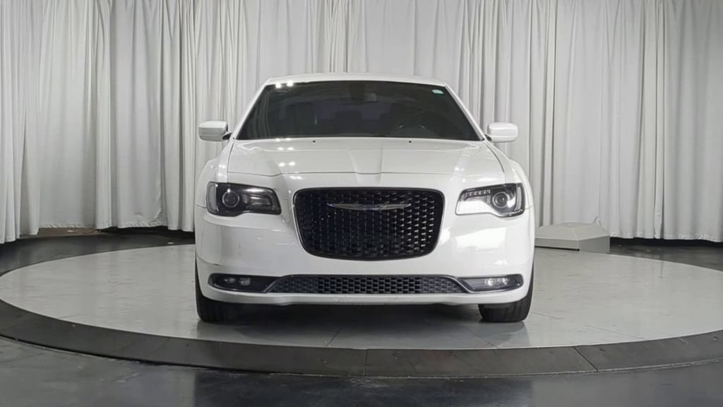 Used 2017 Chrysler 300 S AWD/4WD image 3