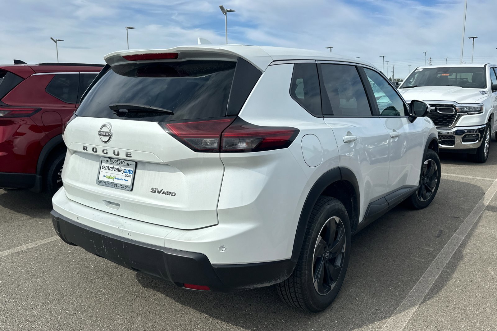 Certified 2024 Nissan Rogue SV image 5