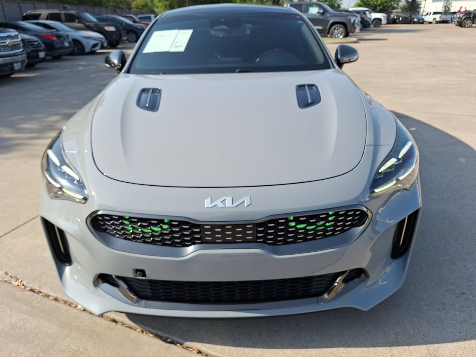 Used 2022 Kia Stinger GT1 AWD/4WD image 9