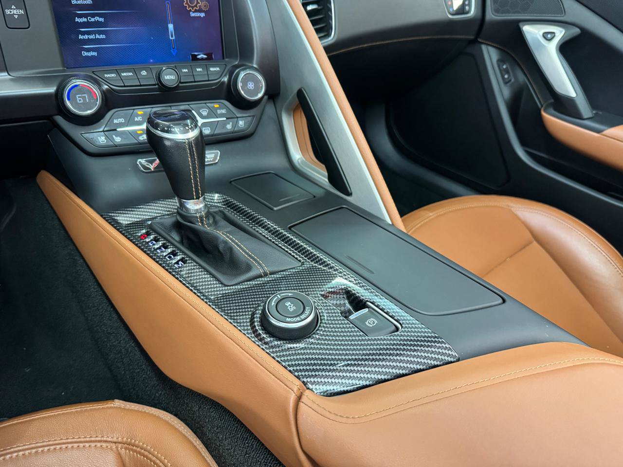 Used 2019 Chevrolet Corvette Convertible w/ 2LT w/ 2LT Preferred Equipment Group RWD image 21