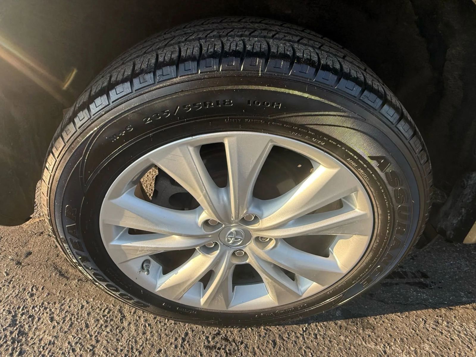 Used 2014 Toyota RAV4 Limited image 50