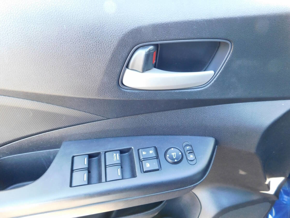 Used 2015 Honda CR-V LX image 18