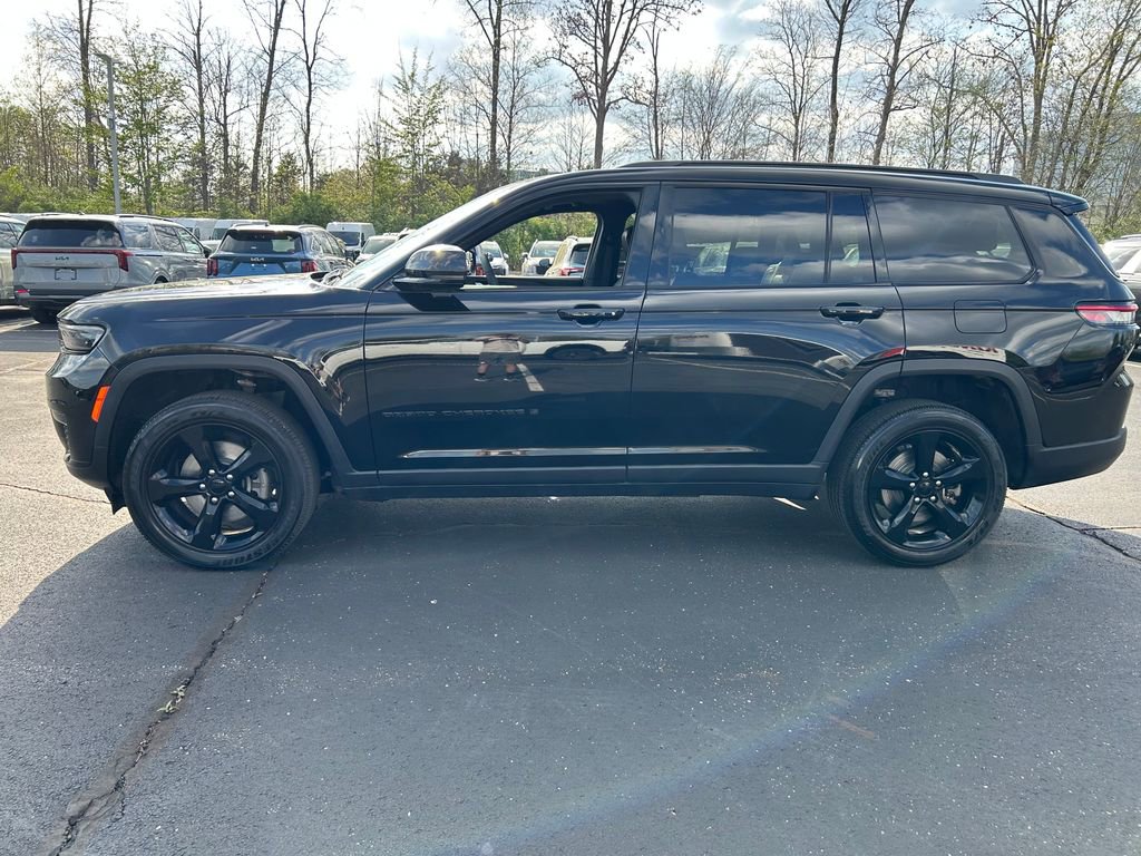 Certified 2023 Jeep Grand Cherokee L Laredo AWD/4WD image 4