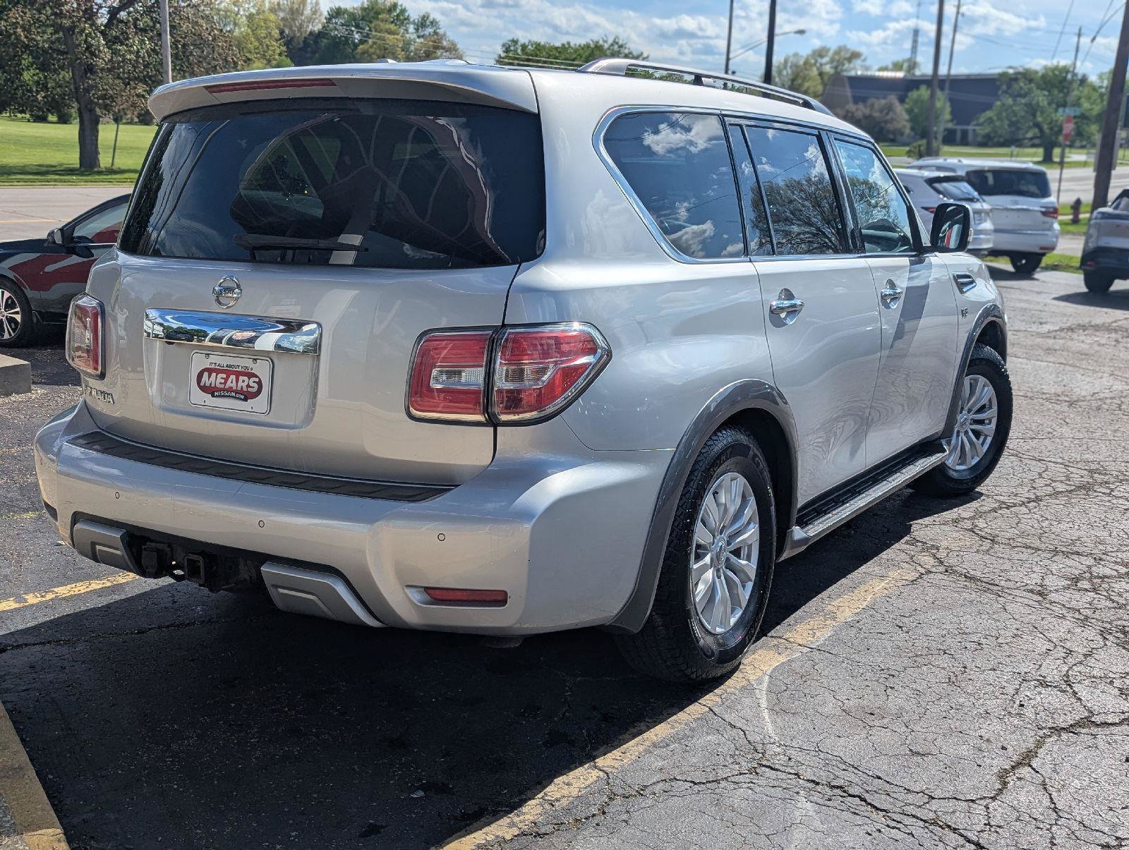 Used 2018 Nissan Armada SV w/ Driver Package AWD/4WD image 7