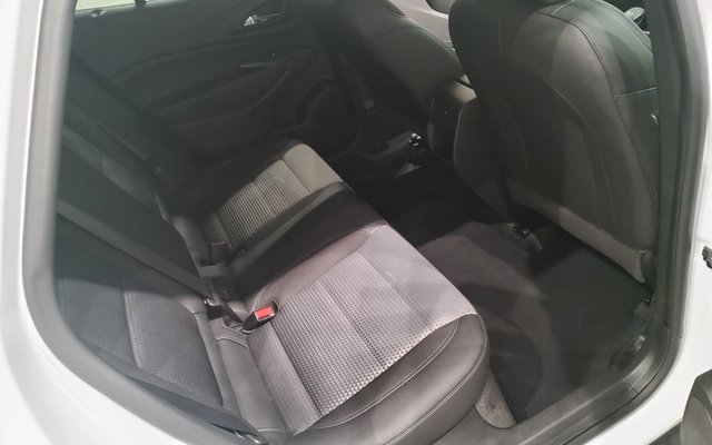 Used 2024 Chevrolet Trax LT image 18