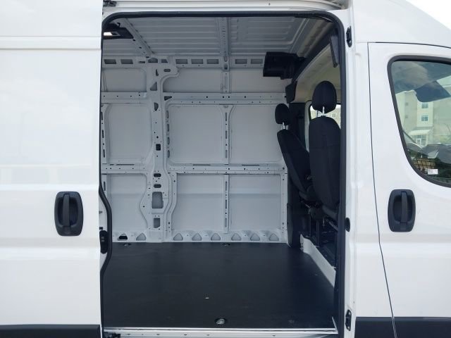 New 2025 RAM ProMaster 2500 w/ Convenience Group image 26