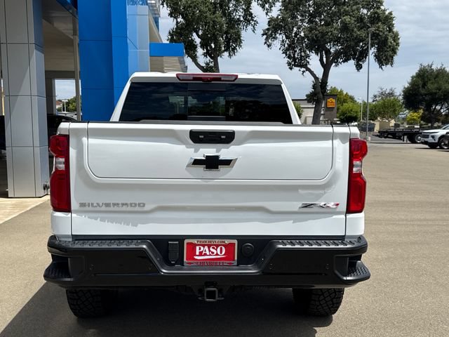 New 2026 Chevrolet Silverado 1500 ZR2 w/ LPO, Dark Essentials Package AWD/4WD image 5