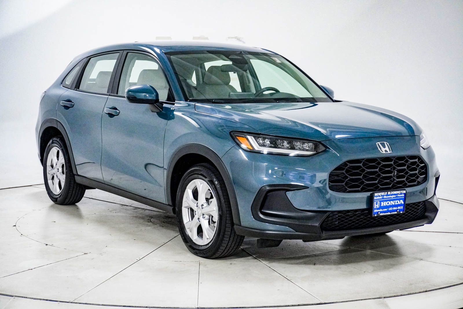 Used 2023 Honda HR-V LX image 13