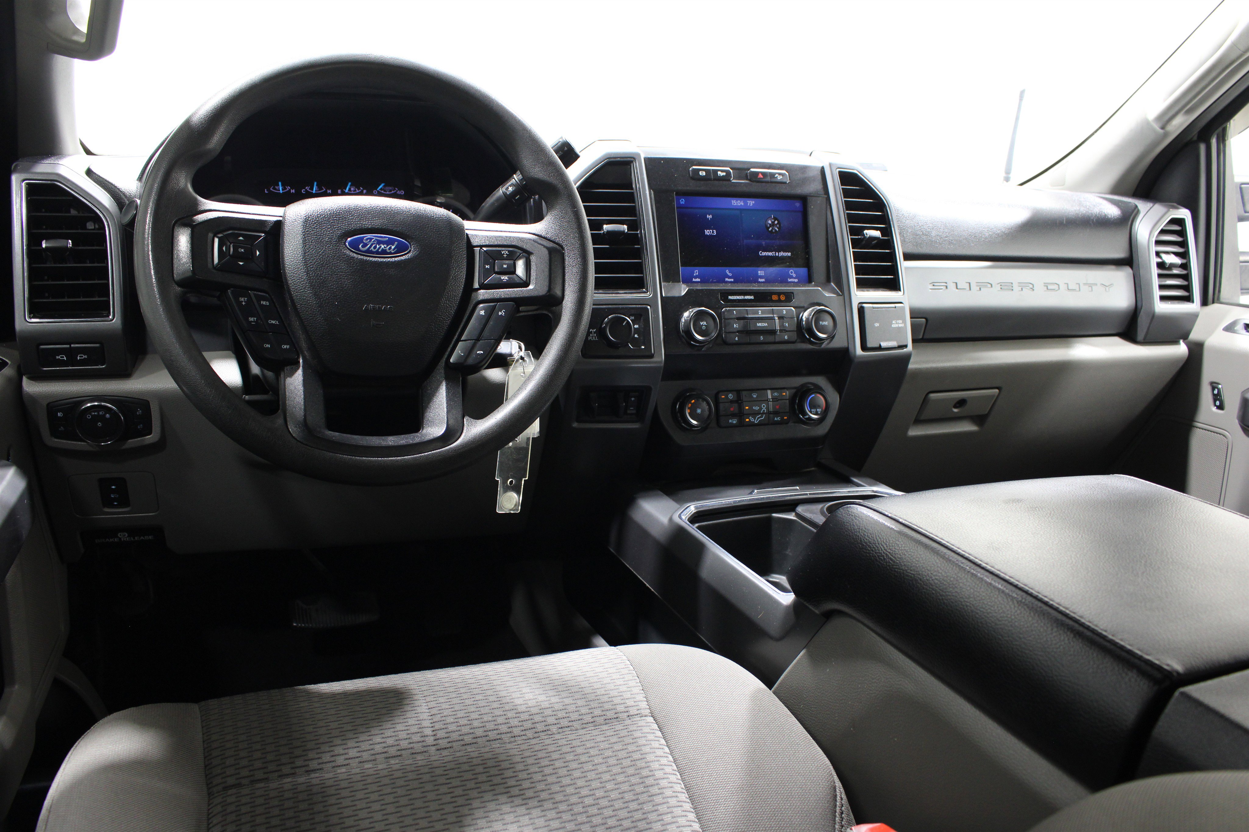 Used 2019 Ford F250 XLT w/ XLT Premium Package image 2