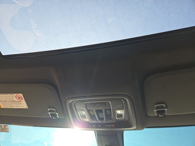 Used 2020 Chevrolet Silverado 2500 LTZ w/ LTZ Premium Package image 8