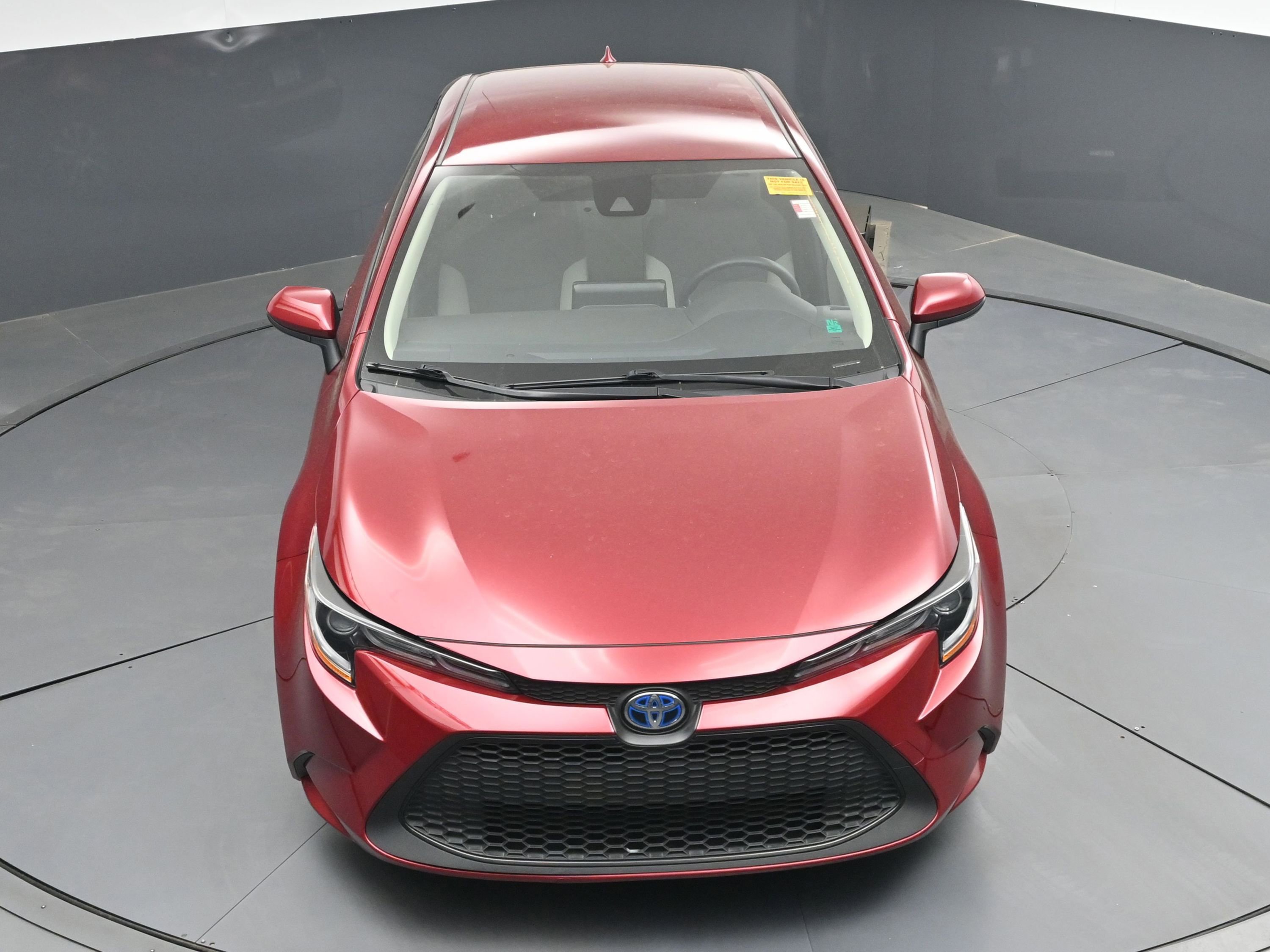 Used 2022 Toyota Corolla LE FWD image 30