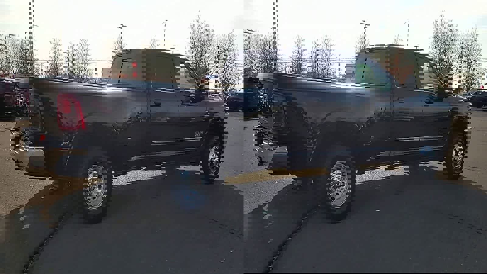 New 2026 RAM 3500 Limited image 8