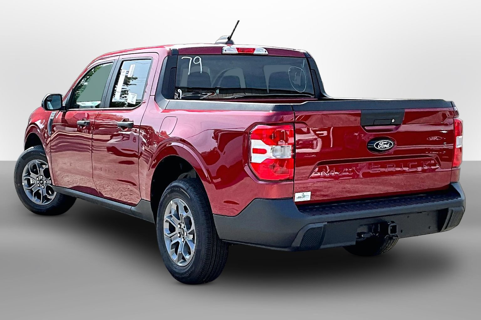New 2026 Ford Maverick XLT w/ Equipment Group 301A AWD/4WD image 3