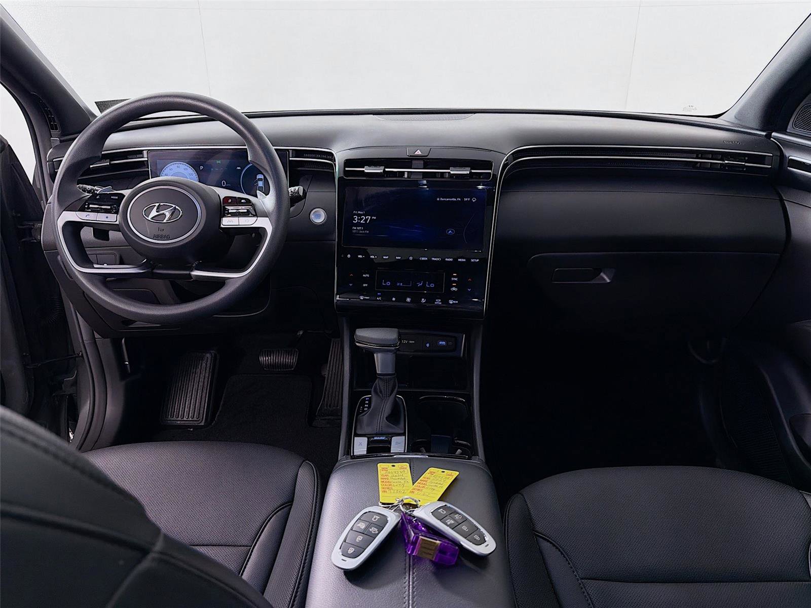Used 2024 Hyundai Santa Cruz Night AWD/4WD image 23