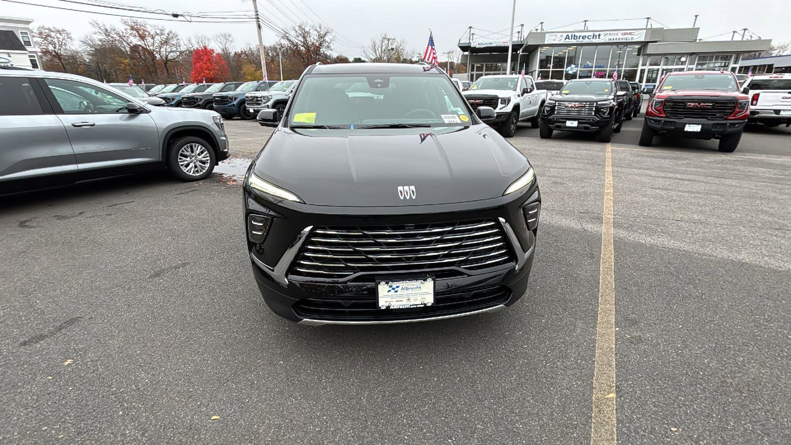 New 2026 Buick Enclave Preferred w/ Power Package image 2