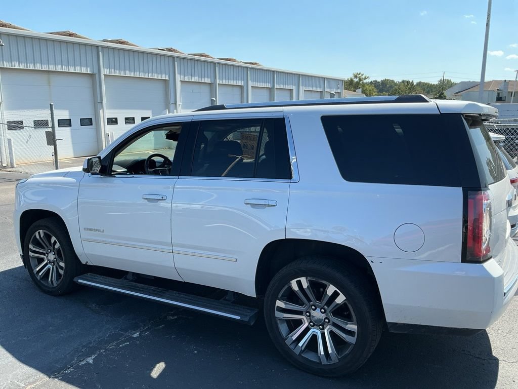 Used 2017 GMC Yukon Denali w/ Open Road Package AWD/4WD image 4
