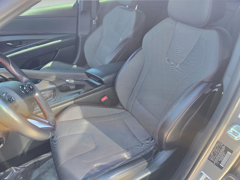 Used 2022 Hyundai Elantra N Line image 9