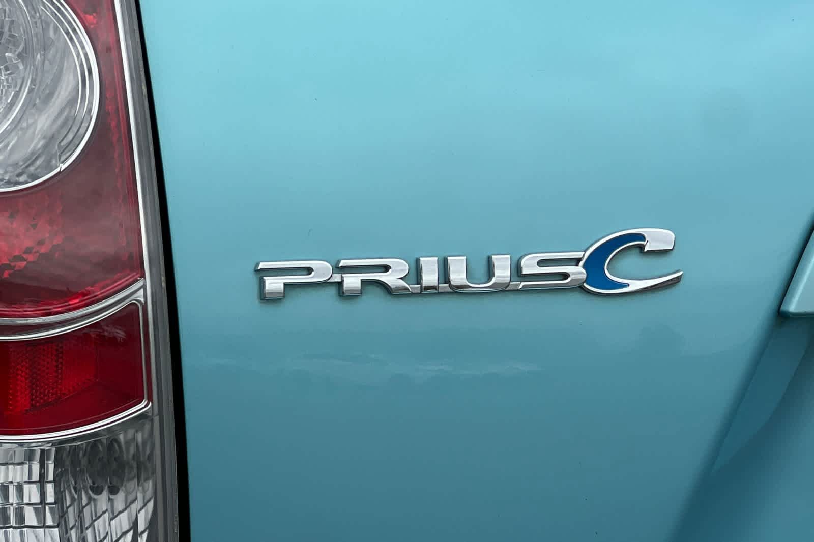 Used 2013 Toyota Prius C One FWD image 29