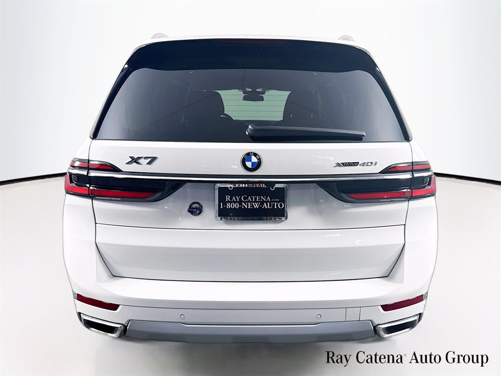 Used 2026 BMW X7 xDrive40i w/ Premium Package AWD/4WD image 6