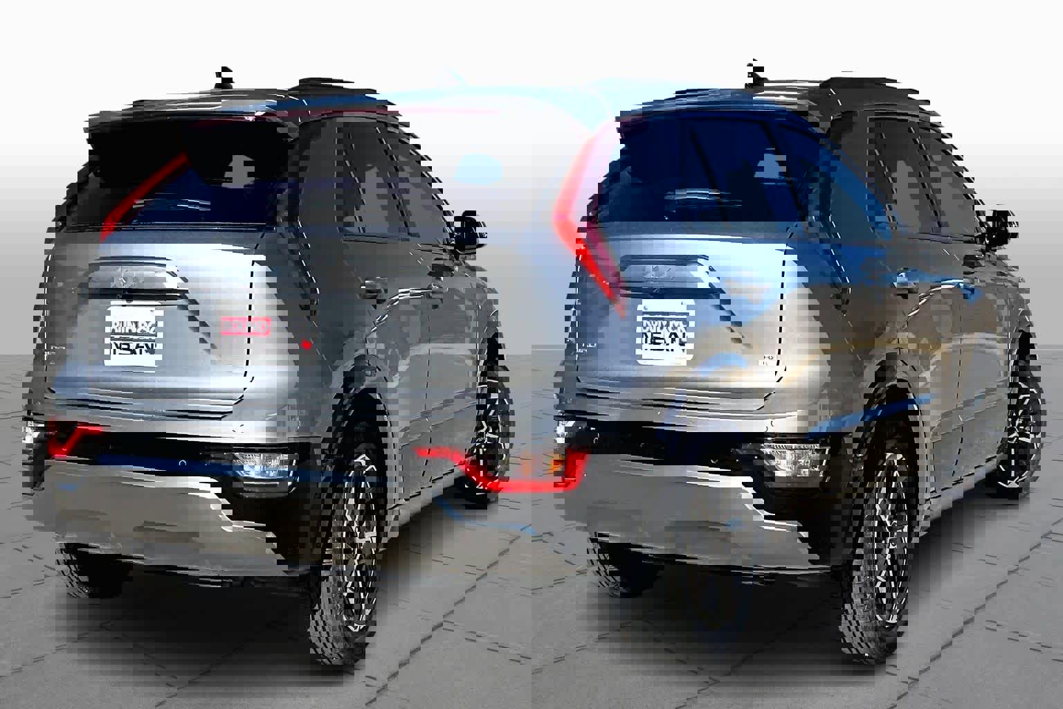 Used 2023 Kia Niro SX image 13