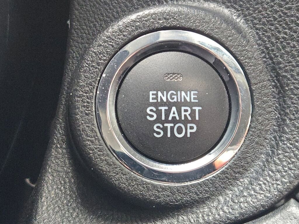 Certified 2025 Subaru Outback Touring XT image 29