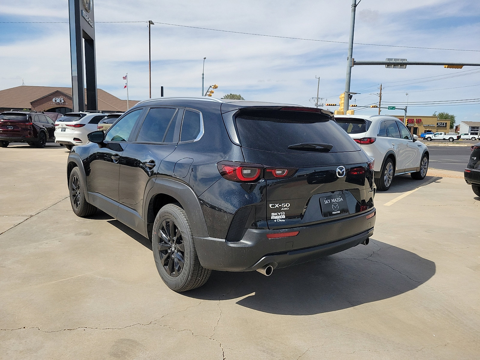 Used 2025 MAZDA CX-50 AWD 2.5 S w/ Weather Package image 5