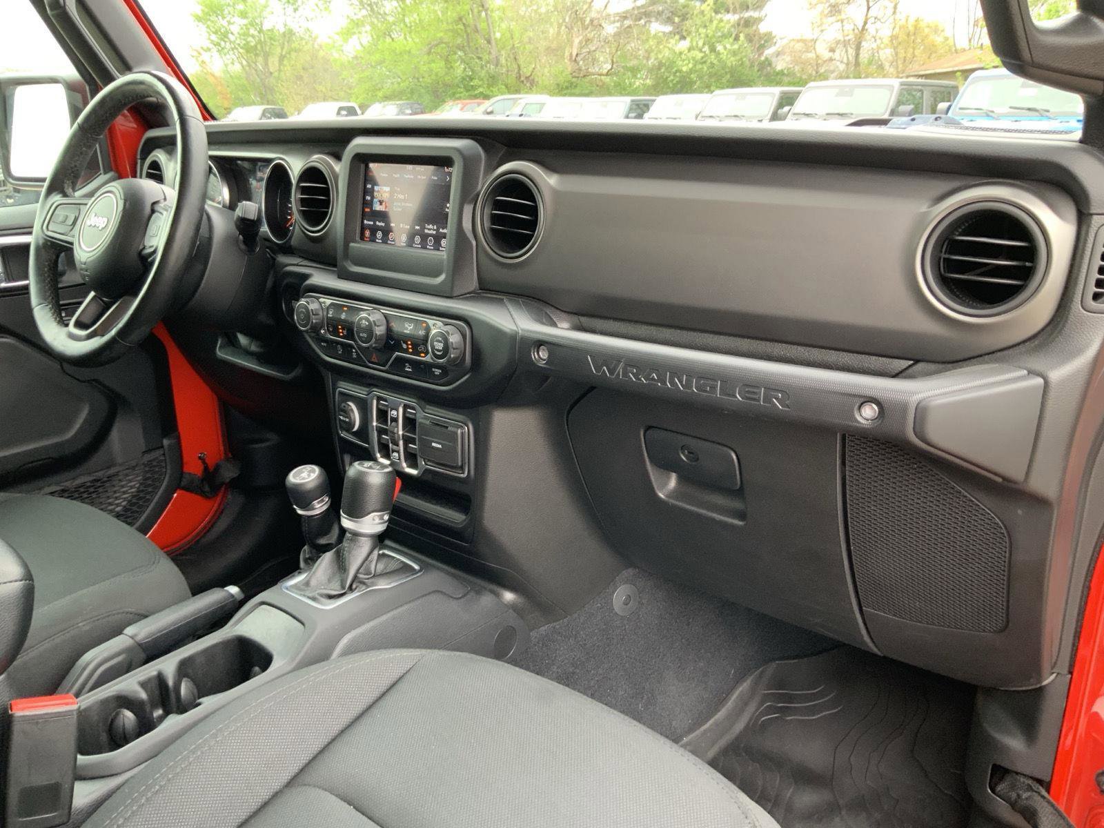 Used 2022 Jeep Wrangler Unlimited Sport AWD/4WD image 57