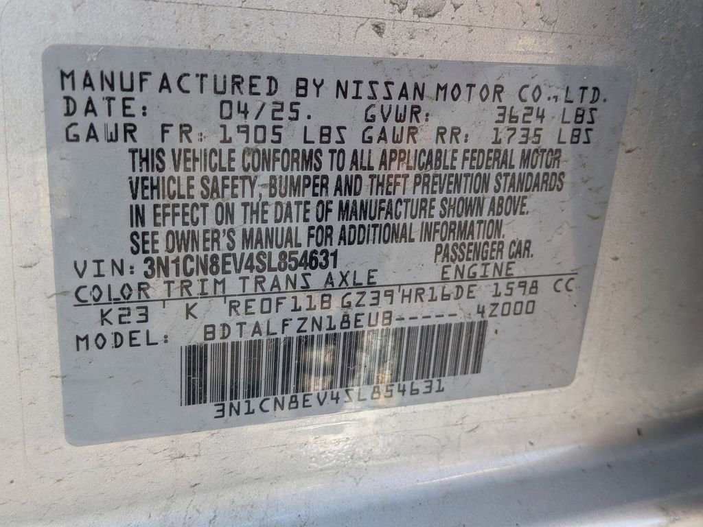 Used 2025 Nissan Versa SV w/ Trunk Package image 26