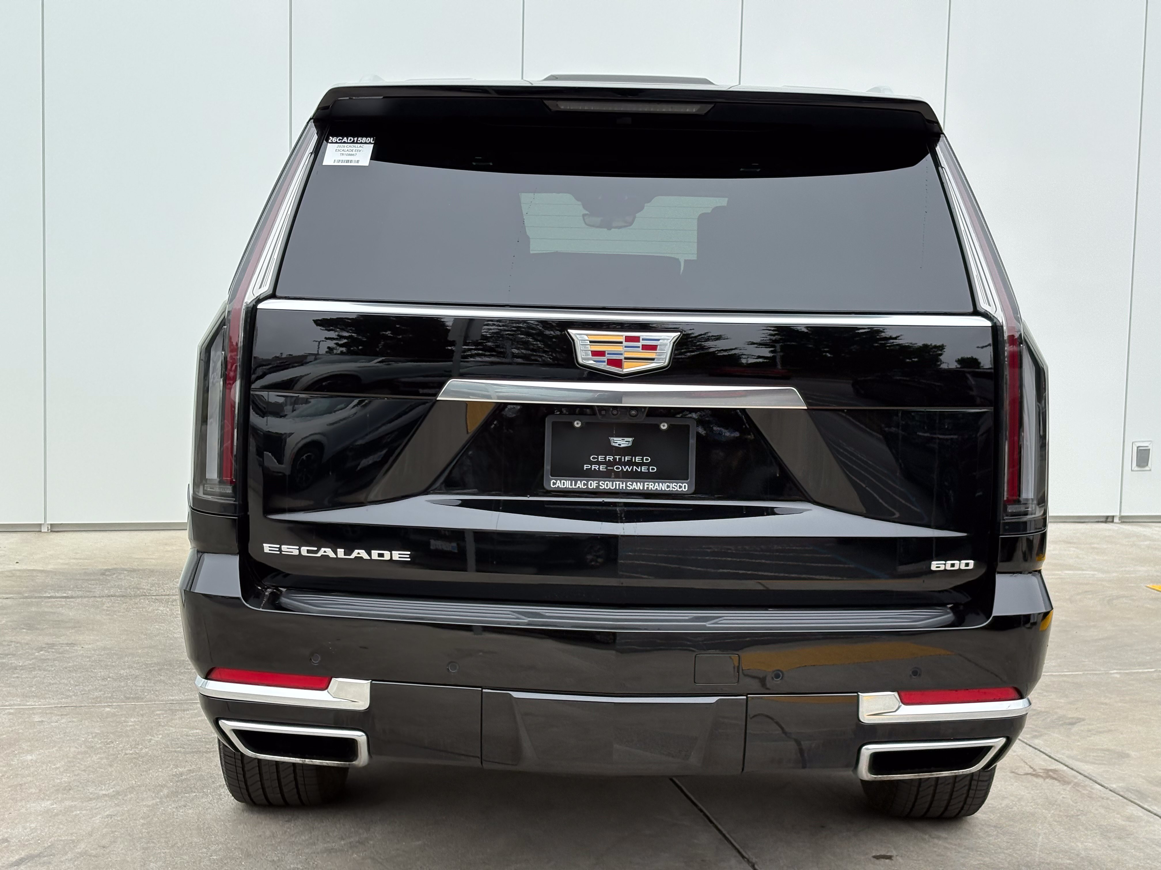 Used 2026 Cadillac Escalade ESV Platinum Luxury w/ LPO, Floor Liner Package AWD/4WD image 8