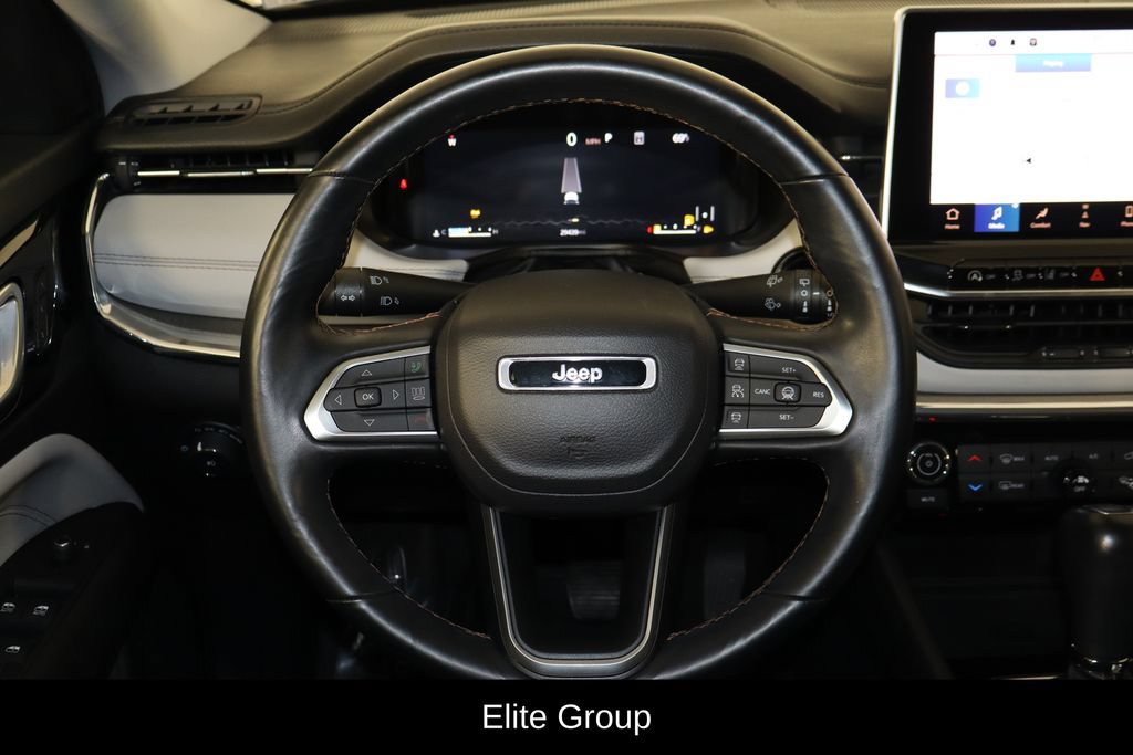 Used 2022 Jeep Compass Limited w/ Elite Group AWD/4WD image 7