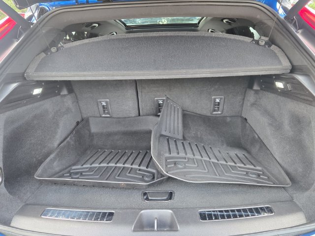 Used 2019 Cadillac XT4 Premium Luxury FWD image 14