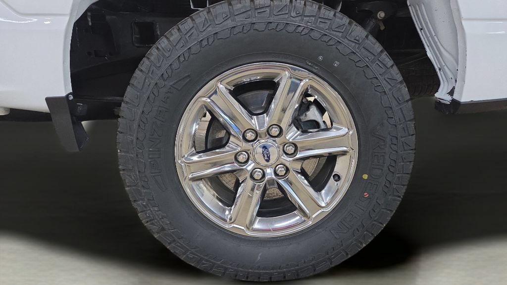 Used 2025 Ford F150 XLT w/ Equipment Group 301A Standard AWD/4WD image 32