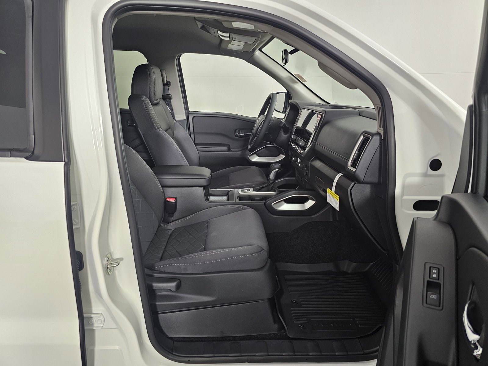 New 2026 Nissan Frontier SV w/ All-Weather Content Package image 12