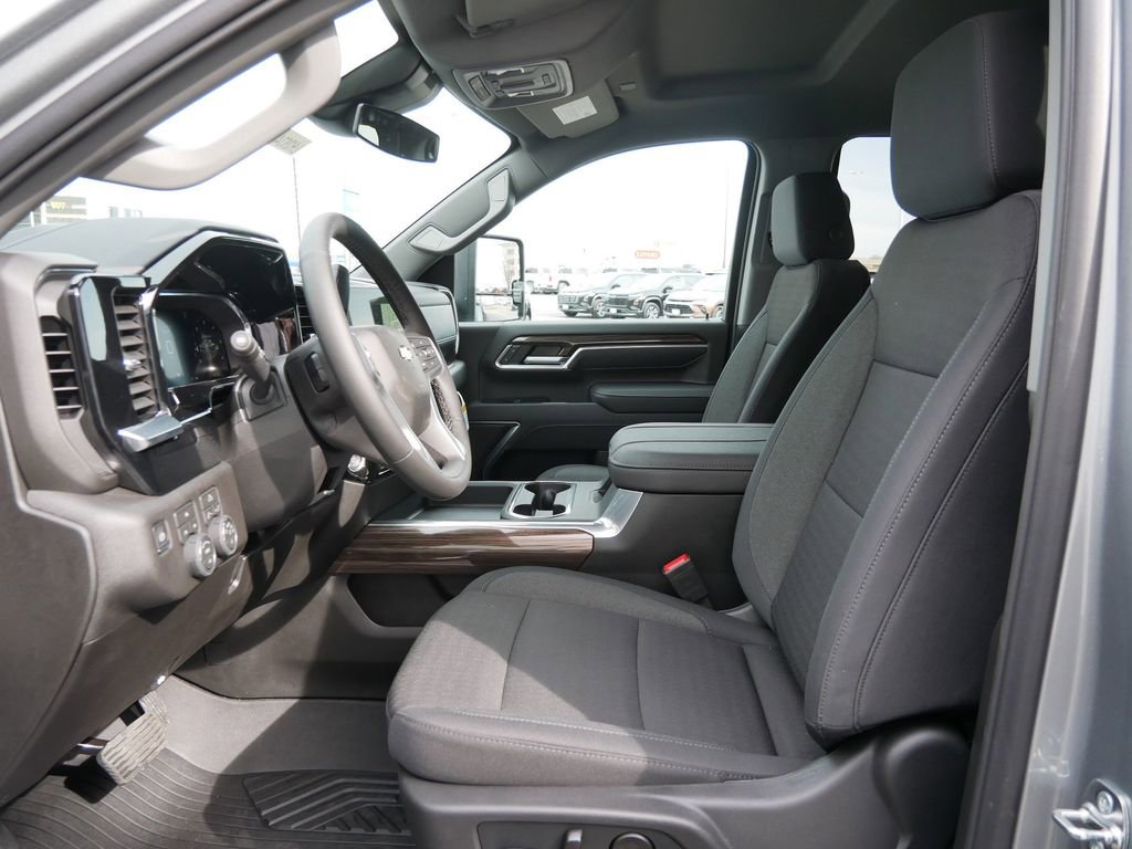 New 2026 Chevrolet Silverado 2500 LT w/ Convenience Package image 15